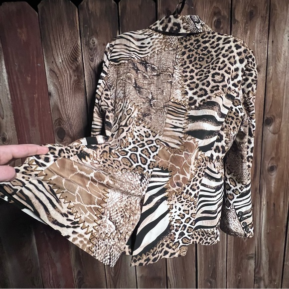 Chico’s Animal Print Giraffe Zebra Leopard Snake Career Mob Wife Blazer Sz M - Picture 10 of 12